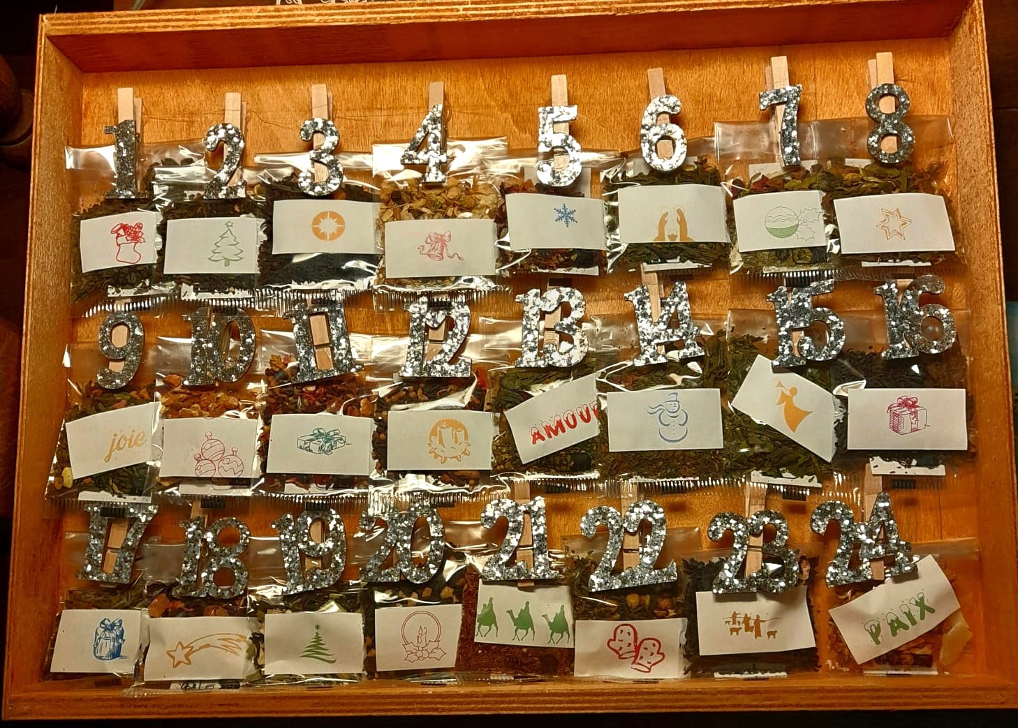 Calendrier de l'Avent (3 modèles) – Image 2
